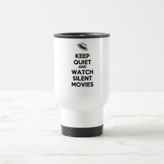 Gardez la tranquillité et observez la tasse de