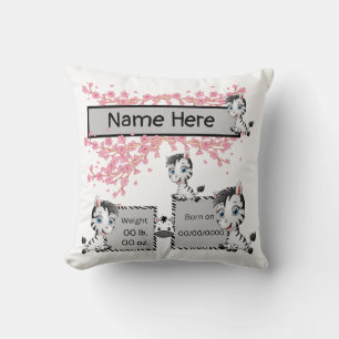 Gardez le coussin de la naissance du nouveau bébé.