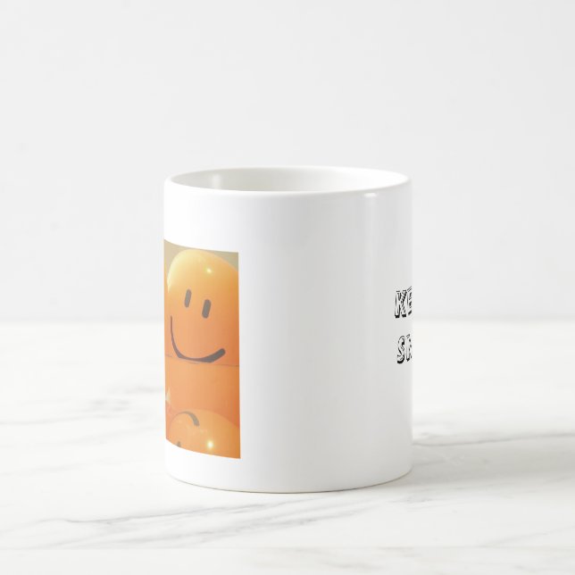 Gardez sur la tasse de sourire (Centre)