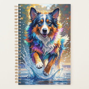 Géant coloré heureux jouant chien drôle, splash