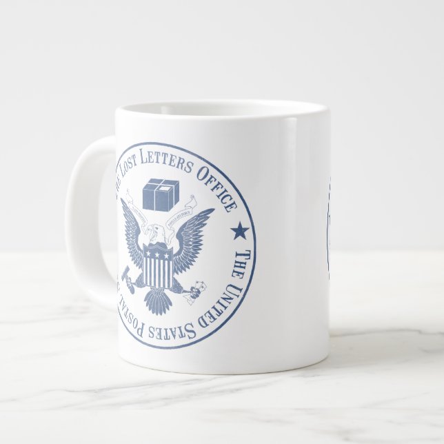 Géante Tasse du Bureau des Lettres Perdues (Devant gauche)