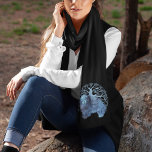 GÈNES FADÉS chow Arbre de vie Chiffon Écharpe<br><div class="desc">Ce magnifique design Chow and Tree of Life a été inspiré par mon amour des textiles teints en indigo. J'ai toujours été attirée par ces nuances de bleu et ils travaillent leur magie sur tant d'objets différents dans ma Boutique Zazzle.</div>