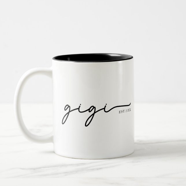 Gigi Est 20XX Mug – Personalized Grandma Gift      (Gauche)