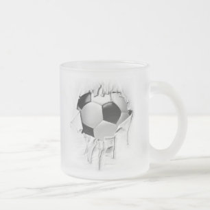 Givré Tasse de café givrée par football déchirée