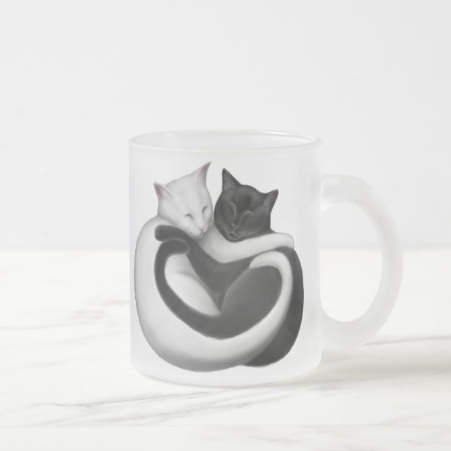 Givré Tasse noire et blanche de chats d'amour (Droit)