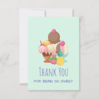 Glacée de crème glacée avec arrosage de Merci