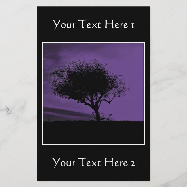 Glastonbury Hawthorn. Arbre sur Hill. Violet, Noir (Devant)