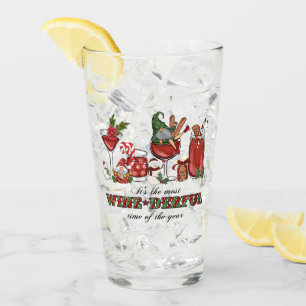 Gnomes de Noël scandinaves mignons avec verre de v