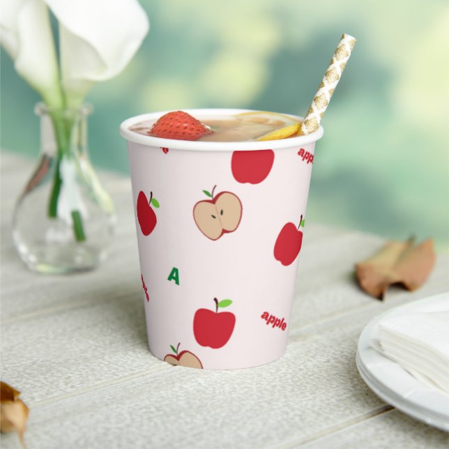 Gobelets En Papier A est pour la pomme rose (Insitu)
