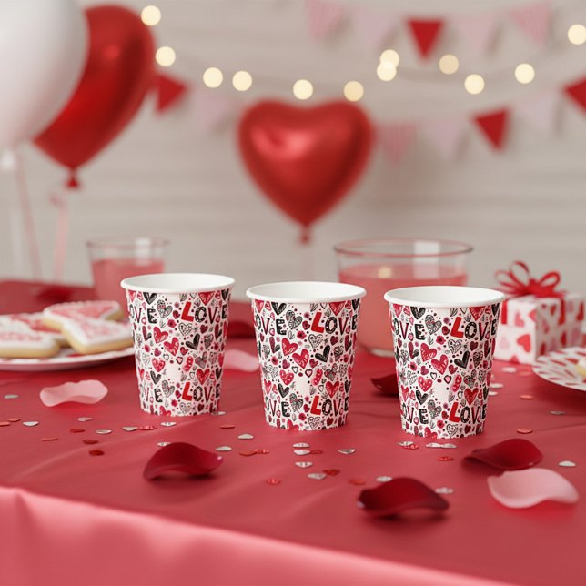 Gobelets En Papier Amour et cœurs doodle art valentin (Créateur téléchargé)