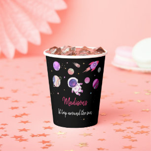 Gobelets En Papier Anniversaire de l'astronaute spatiale rose