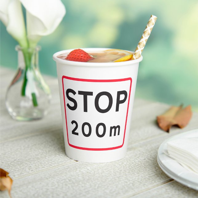 Gobelets En Papier Arrêt 200m Signal routier Sécurité de la signalisa (Créateur téléchargé)