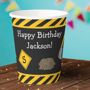 Gobelets En Papier Construction Joyeux Anniversaire avec Garçon d'âge