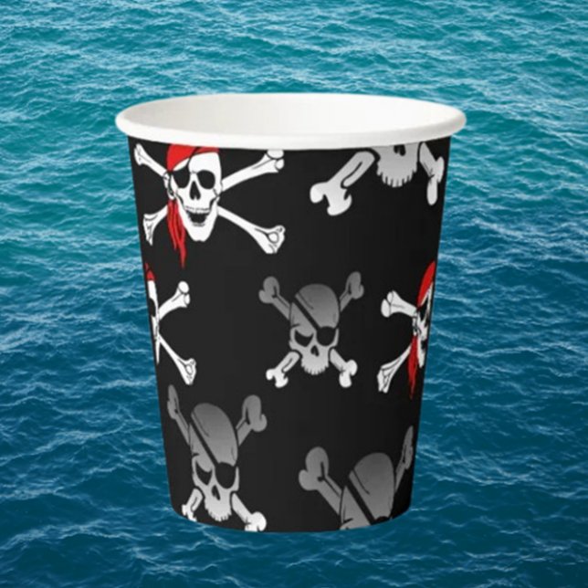 Gobelets En Papier Crâne n os   (Perfect for beverages or use these as party favors for your Pirate Party.)