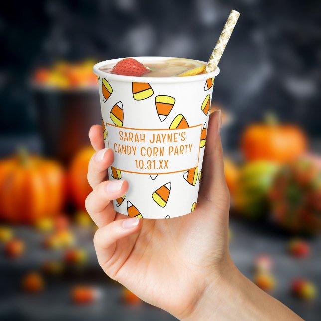 Gobelets En Papier Cute Candy Corn Motif Halloween Coupes de papier (Hooray for candy corn season! If you're having a Halloween party, these are your paper cups.)