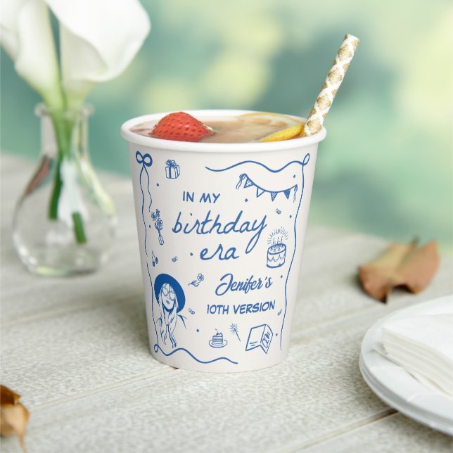 Gobelets En Papier Dans Mon Anniversaire Retro Anniversaire (Insitu)