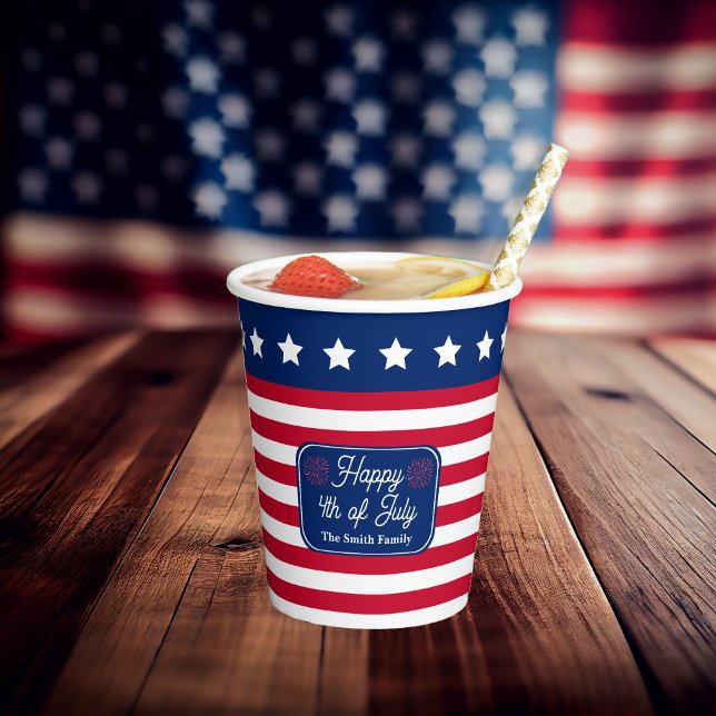 Gobelets En Papier Drapeau américain patriotique Joyeux 4 juillet Nom (Patriotic U.S. Flag "Happy 4th of July" Family Name Paper Cups)