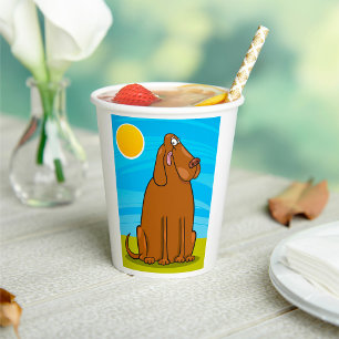 Gobelets En Papier Drôle de gros chien brun assis au soleil