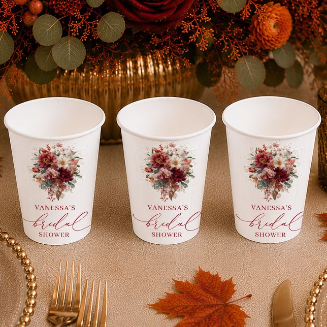 Gobelets en papier élégants rouge foncé pour une b (Stylish deep red fall bridal shower paper cups

)