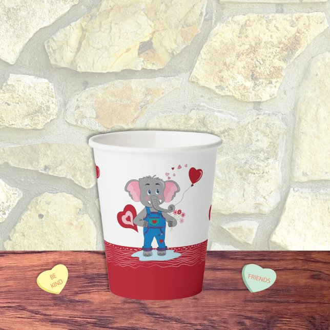 Gobelets En Papier Eléphants de dessin | Coupe Hearts Red et White Pa (Adorable red and white paper cups with a cartoon elephant holding flowers . )