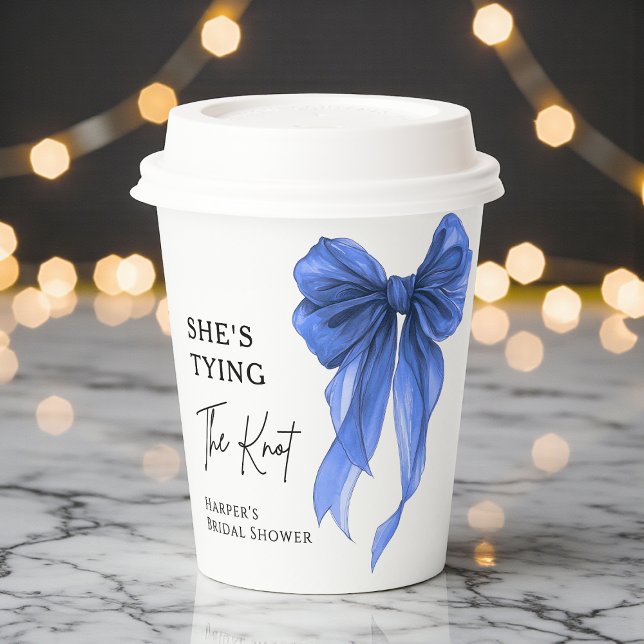 Gobelets En Papier Elle Noue Le Nœud Bleu Ruban Soiree de Mariage (Créateur téléchargé)