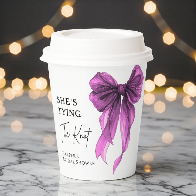 Gobelets En Papier Elle Noue Le Nœud Rose Mariage Cérémonie Prénuptia (Créateur téléchargé)