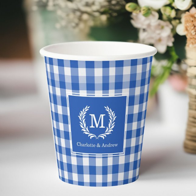 Gobelets En Papier En vichy monogramme bleu personnalisé (Blue Gingham Monogram Crest Custom Paper Cups with your Monogram & Name or Text.)