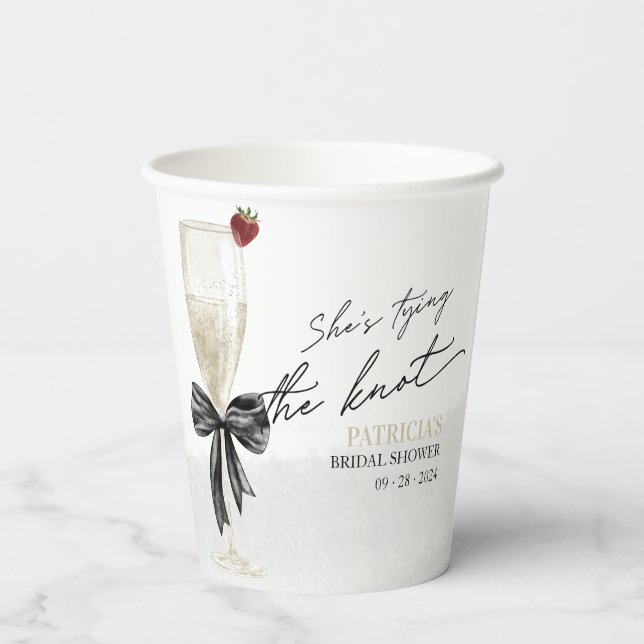 Gobelets En Papier Fête de mariage de Black Bow : Elle se marie (Verso)