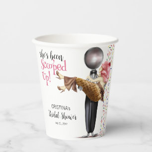 Gobelets En Papier Fête des mariées de crème glacée aux fraises ramas