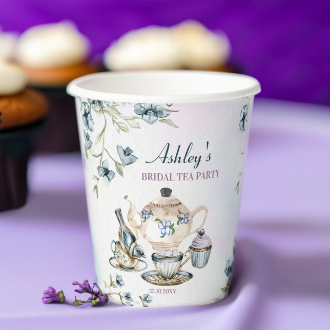 Gobelets En Papier Fête prénuptiale de thé floral violet bleu  (Blue purple floral bridal shower tea party customized monogrammed paper cups personalized tableware)