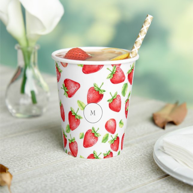 Gobelets En Papier Fraises d'aquarelle moderne été monogrammé (Insitu)