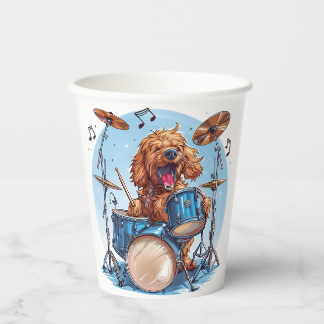 Gobelets En Papier Goldendoodle jouant de la batterie (Recto)