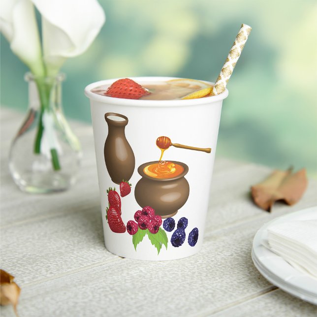Gobelets En Papier Lait et miel avec baies Alimentation rustique (Créateur téléchargé)