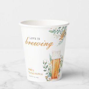 Gobelets En Papier L'amour de la bière est en train de brasser la dou