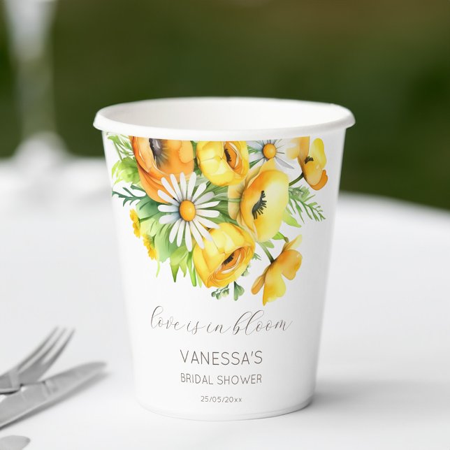 Gobelets En Papier L'amour en fleurs modèle de baby shower de printem (Love in bloom spring summer bridal shower template paper cups personalized tableware yellow flowers)
