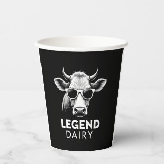 Gobelets En Papier Légendaire T-shirt graphique drôle de fermier lait