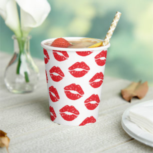 Gobelets En Papier Lèvres Rouges, Rouge À Lèvres, Baiser, Motif Des L