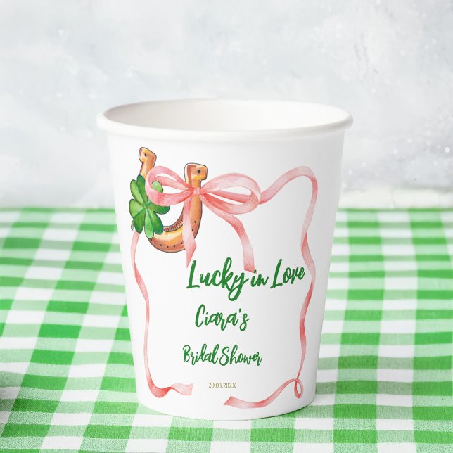 Gobelets En Papier Lucky in love trèfle ruban de la nuptiale (Lucky in love clover leaf bow ribbon st Patrick day bridal shower personalized printed paper cups)
