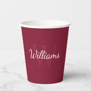 Gobelets En Papier Monogramme personnalisé et nom rouge bordeaux