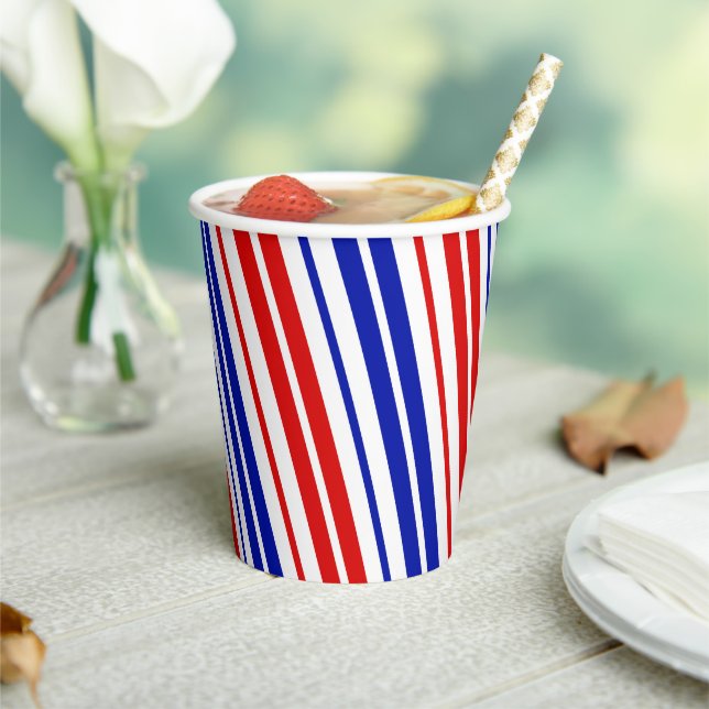 Gobelets En Papier Motif rayures blanches rouges bleues   (Insitu)
