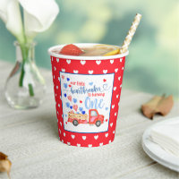 Notre petit briseur de coeur tourne une coupe de p
