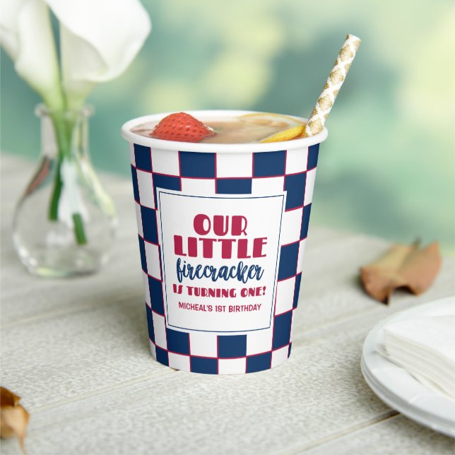 Gobelets En Papier Notre petit pétard fait un anniversaire (Insitu)