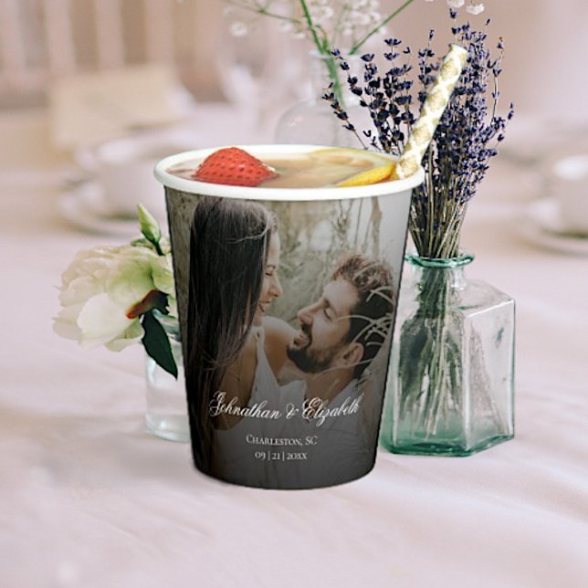 Gobelets En Papier Photo moderne avec Mariage de recouvrement noir (Modern Photo and Black Overlay Wedding Paper Cups)