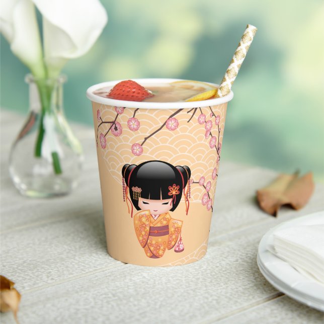 Gobelets En Papier Poupée Ume Kokeshi - Japonaise Pêche Geisha Girl (Insitu)