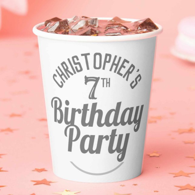 Gobelets en papier pour la célébration d'un 7ème a (Créateur téléchargé)