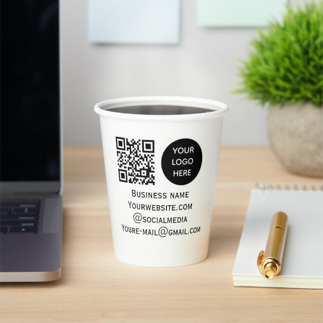 Gobelets En Papier QR Code Business Logo Professionnel Noir Moderne (Insitu)
