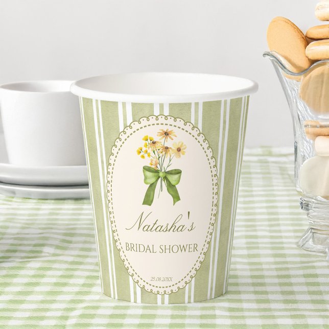 Gobelets En Papier Rayures vert sauge douche de mariée monogrammée (Sage green stripes bridal shower monogrammed paper cups grand millennial retro party supplies)