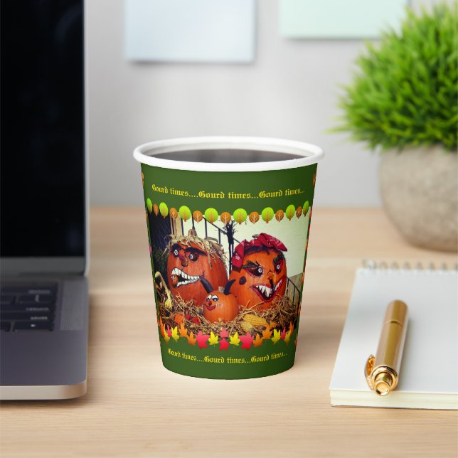 Gobelets En Papier Récolte d'automne (Insitu)