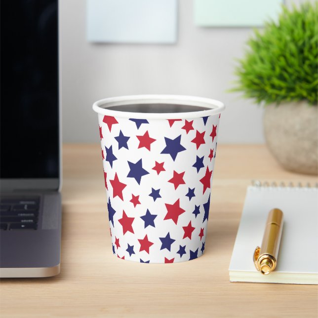 Gobelets En Papier Red and Blue Stars, 4th of July, White Background (Insitu)