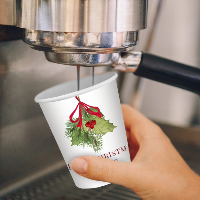 Gobelets En Papier Red Holly Greenery Joyeux Noël Custom (Merry Christmas holiday greenery custom paper cup.)